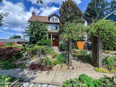 121 Windermere Rd