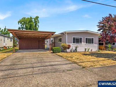 1535 NW 2nd St