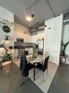 2100 Van Buren St APT 216