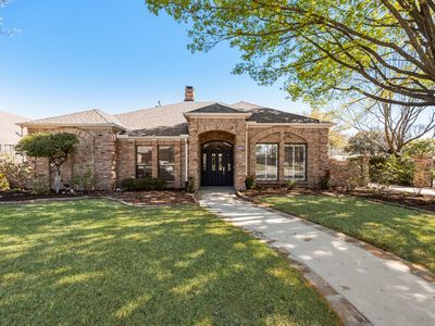 11104 Manorview Cir
