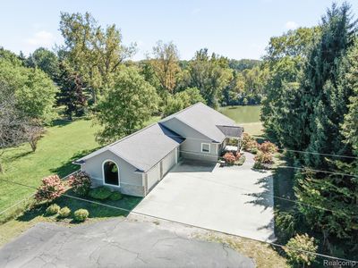 3751 N River Rd