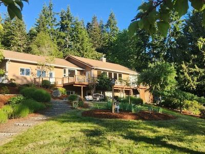 823 Fox Hollow Road