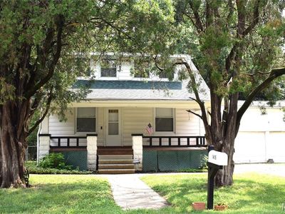 1415 4th Ave
