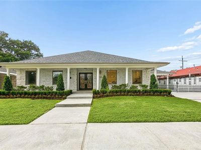 868 Rosa Ave