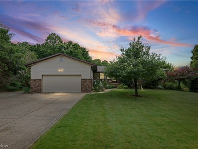 1835 Lynn Rd