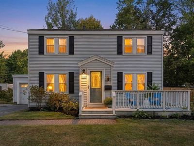 16 Moore Avenue