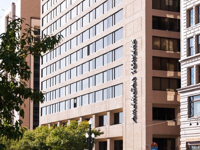 48 W Broadway S #802N