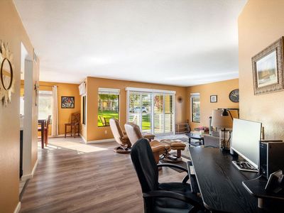 35200 Cathedral Canyon Dr #B10