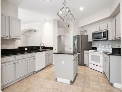 4 Indigo Run Dr APT 4121