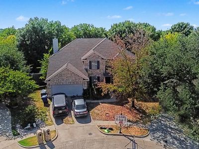 5213 Lake Crest Dr