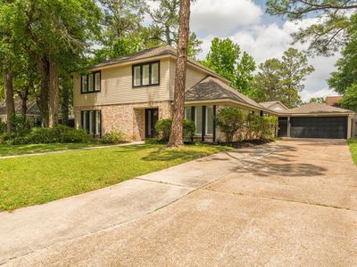 12018 Indian Wells Dr