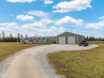2421 W Fausett Ln