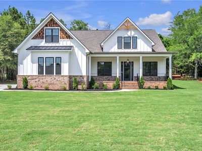 152 Hickory Rd