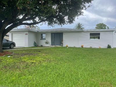 1635 Lowell CT