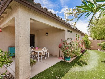 9472 S Desert Fauna Loop