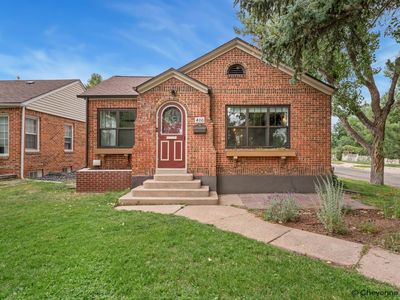 400 W 1st Ave