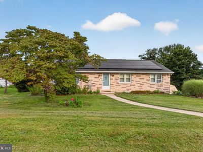 5 Monticello Ave
