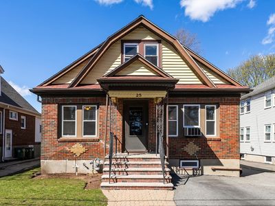 25 Merrifield Ave