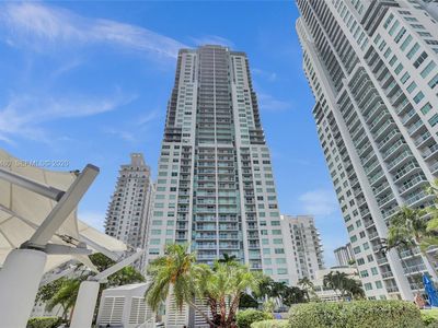253 NE 2nd St APT 3304