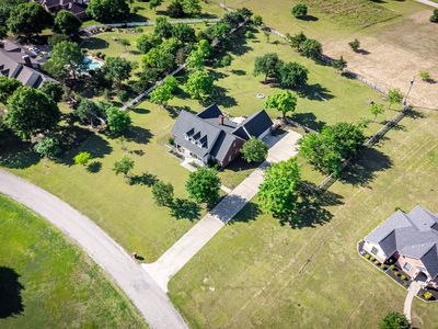 15 Brookhollow Cir