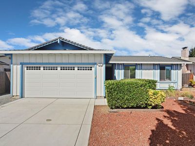 775 Oakbrook Drive