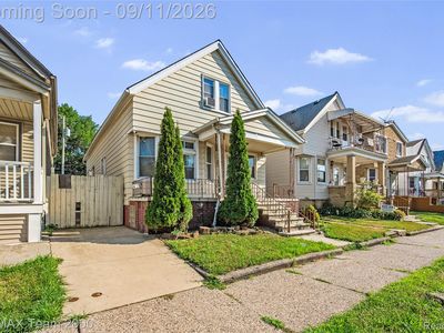 1952 Edwin St