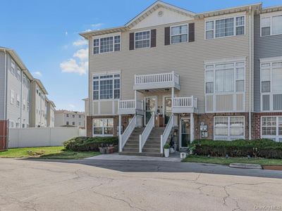 85 Admiral Court #87