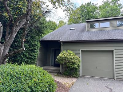 304 Fairway Vlg Unit 304