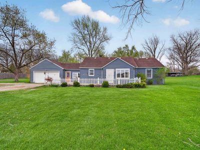 1205 Mayfield Rd