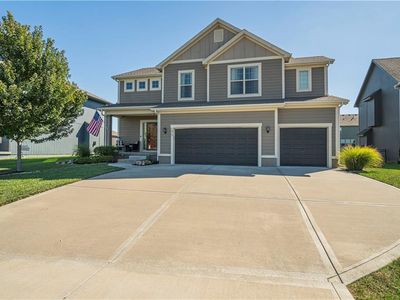 1813 NE Riley Dr