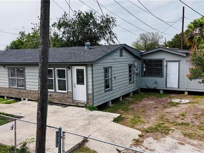 Property at 811 E Sanchez St, Pharr, TX