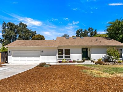 2821 Stanford Ln