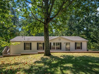 1066 Paula Ln