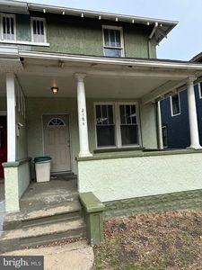 318 E Raymond Ave #A