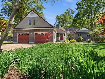 117 Larchwood Rd