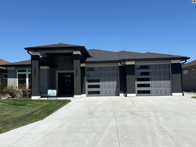 915 Veranda Cir