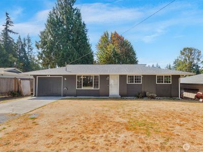 902 Peters Place