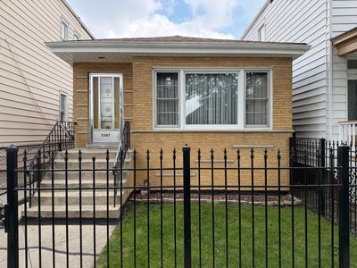 5347 S Maplewood Ave