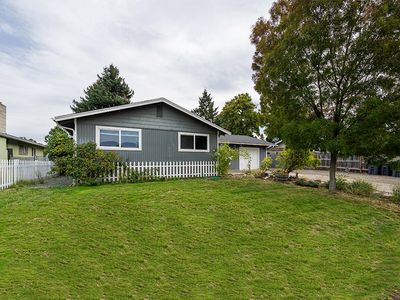 112 Saxbury Dr
