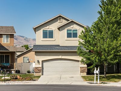 2222 N 1960 W