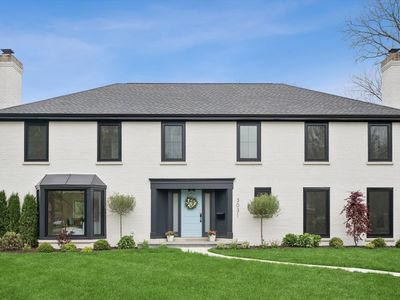 3031 Indianwood Rd
