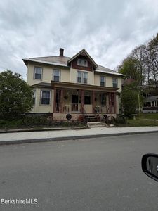 29 Chase Ave #31