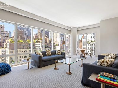 255 E 74th St APT 10A