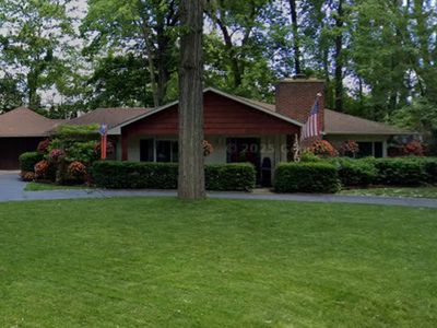 Property at 1475 Avondale St, Sylvan Lake, MI