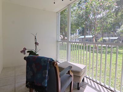 1000 NE 12th Avenue #106