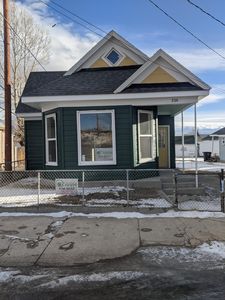 1002-1006 Delaware Ave