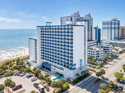 2001 S Ocean Blvd. #820