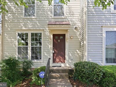 9787 Mock Orange Ct