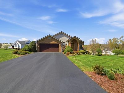 19048 Sterling Dr