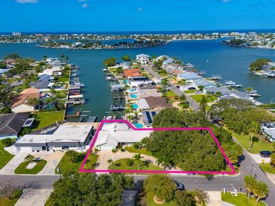1670 Clearwater Harbor Dr